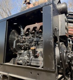 2002 International 4700 w/Side Ride GRT Auger