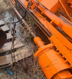 LOOKING FOR – GRT Square Tube Drop Hammer Mast with Side Ride 2” Hex Auger.