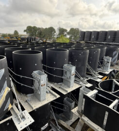 TRUCKLOADS OF USED 6-BARREL REACTS
