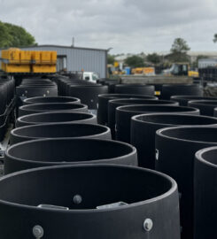 TRUCKLOADS OF USED 6-BARREL REACTS