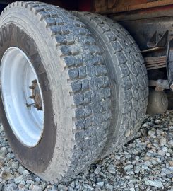 2015 Peterbilt Guardrail Pounder Truck (145785)