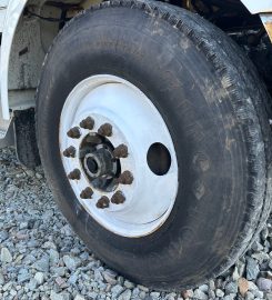 2015 Peterbilt Guardrail Pounder Truck (145785)