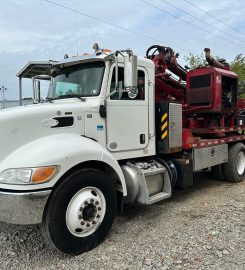 2016 Peterbilt GRT Zero-Tail-Swing Post Driver (145913)