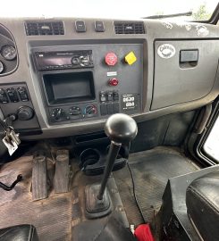 2016 Peterbilt GRT Zero-Tail-Swing Post Driver (145913)