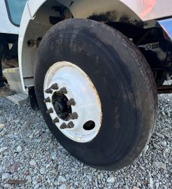 2016 Peterbilt · GRT Zero-Turn Guardrail Pounder Truck (145973)