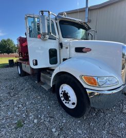 2016 Peterbilt · GRT Zero-Turn Guardrail Pounder Truck (145973)