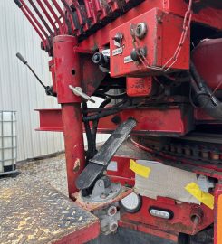 2016 Peterbilt · GRT Zero-Turn Guardrail Pounder Truck (145973)