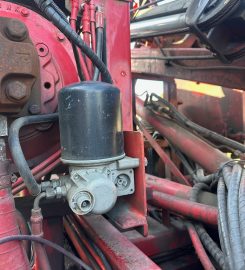 2016 Peterbilt · GRT Zero-Turn Guardrail Pounder Truck (145973)